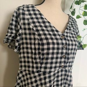 🍁Gingham Torrid Top 🍂